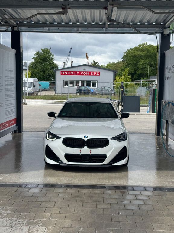 Image of BMW M240i