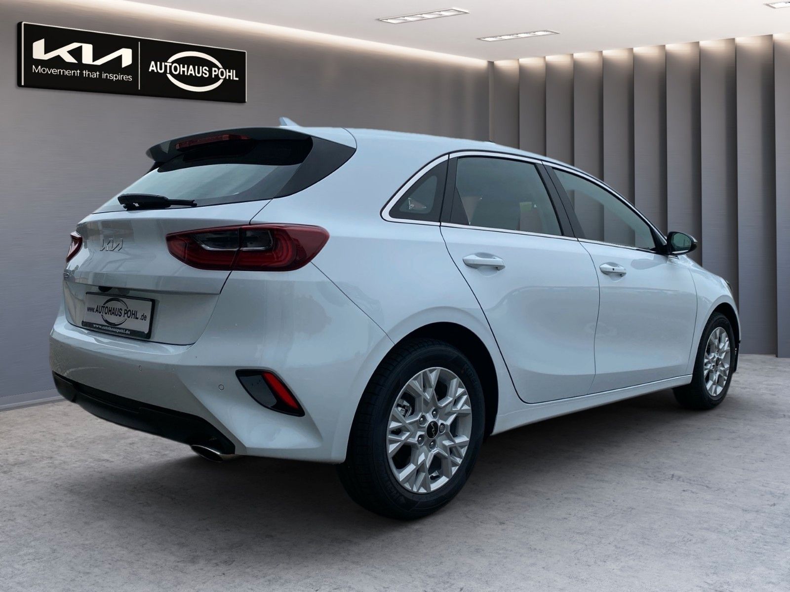 Fahrzeugabbildung Kia Ceed 1.0T-GDI 100 PS Vision STD (NAV)