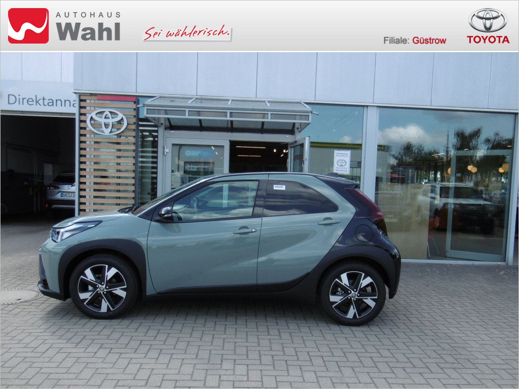 Toyota Aygo X 1.5 Hybrid Teamplayer imagem 2