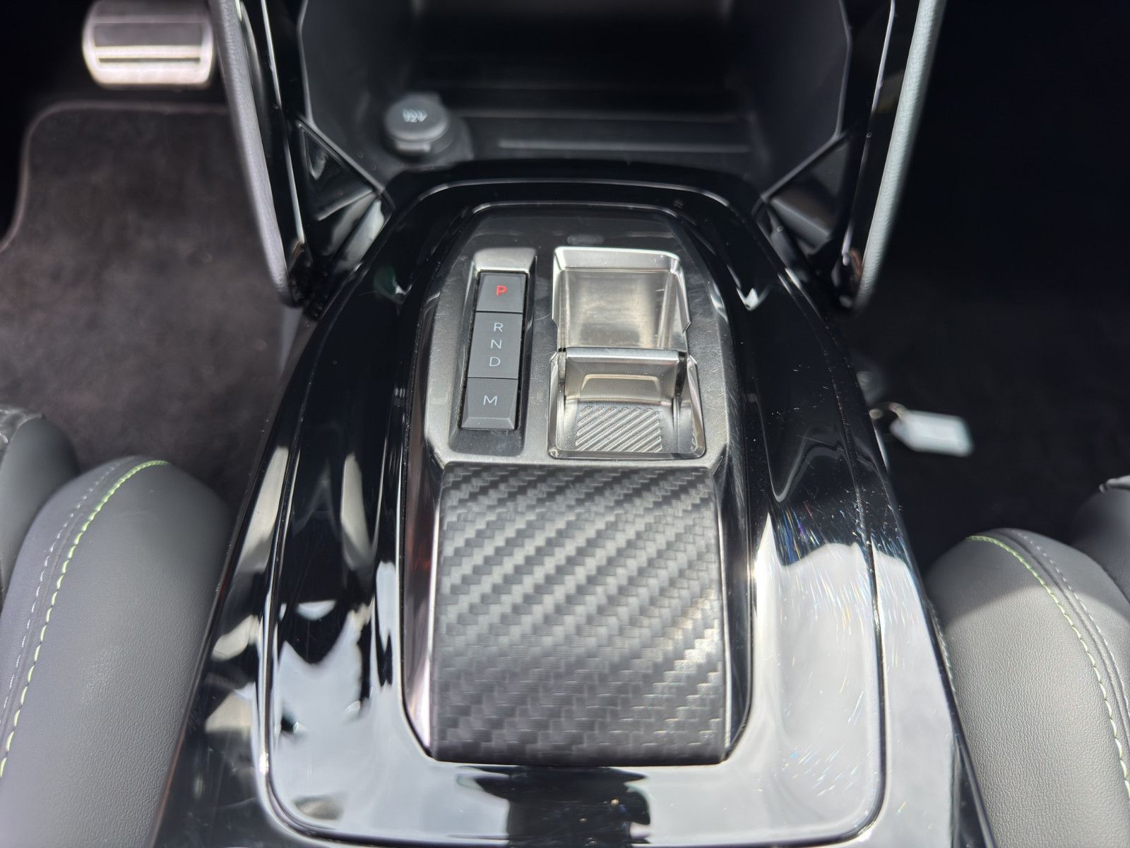 Fahrzeugabbildung Peugeot 2008 GT Pack*180° Cam*ACC*Sportpaket*Keyless