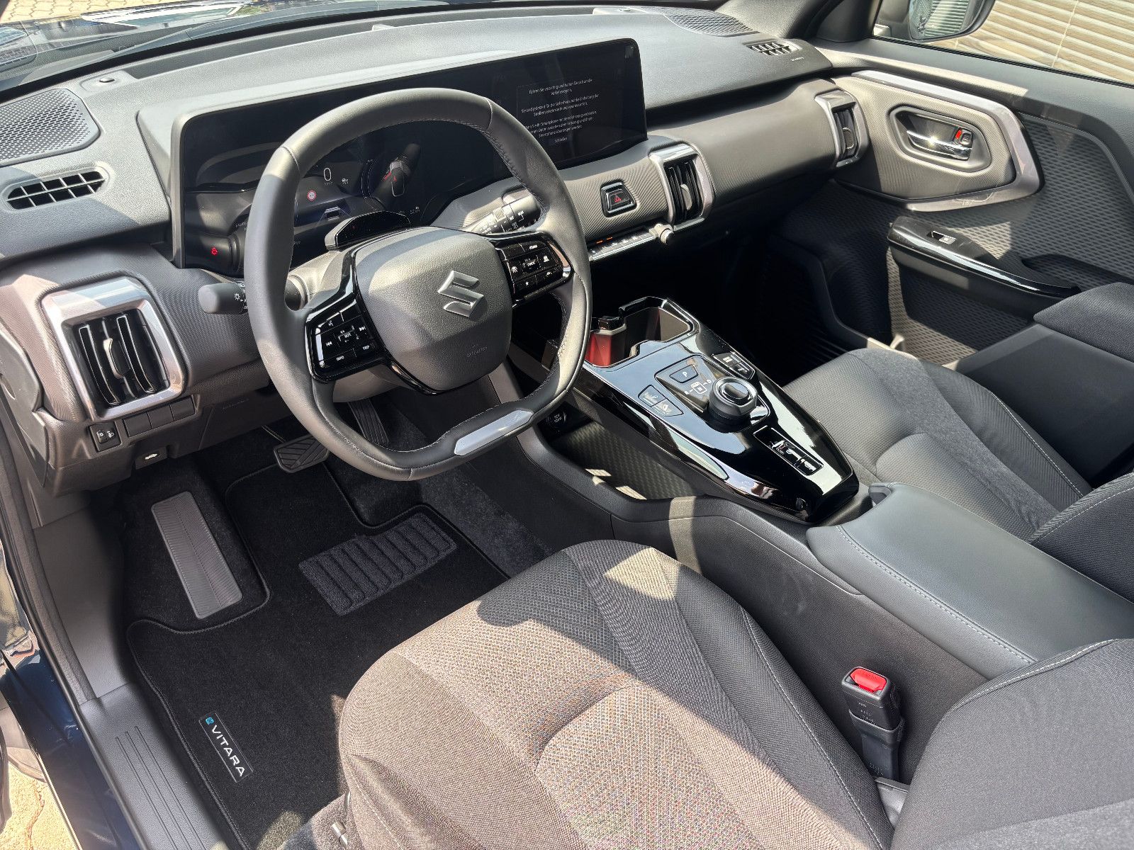 Suzuki e Vitara - Bild 8