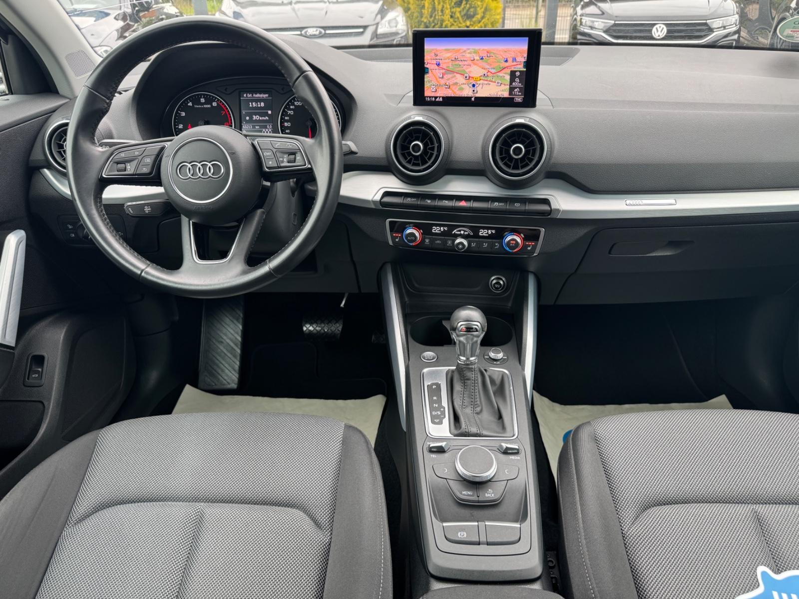 Audi Q2/Sport/Klimaautom/Sitzhz/LED/Tempo/PDC/1.Hand