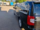 Lancia Voyager - Lancia Voyager aus 2013