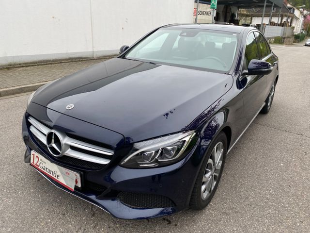 Mercedes-Benz C 250 CGI Lim. Avantgarde Burmester Top Zustand!