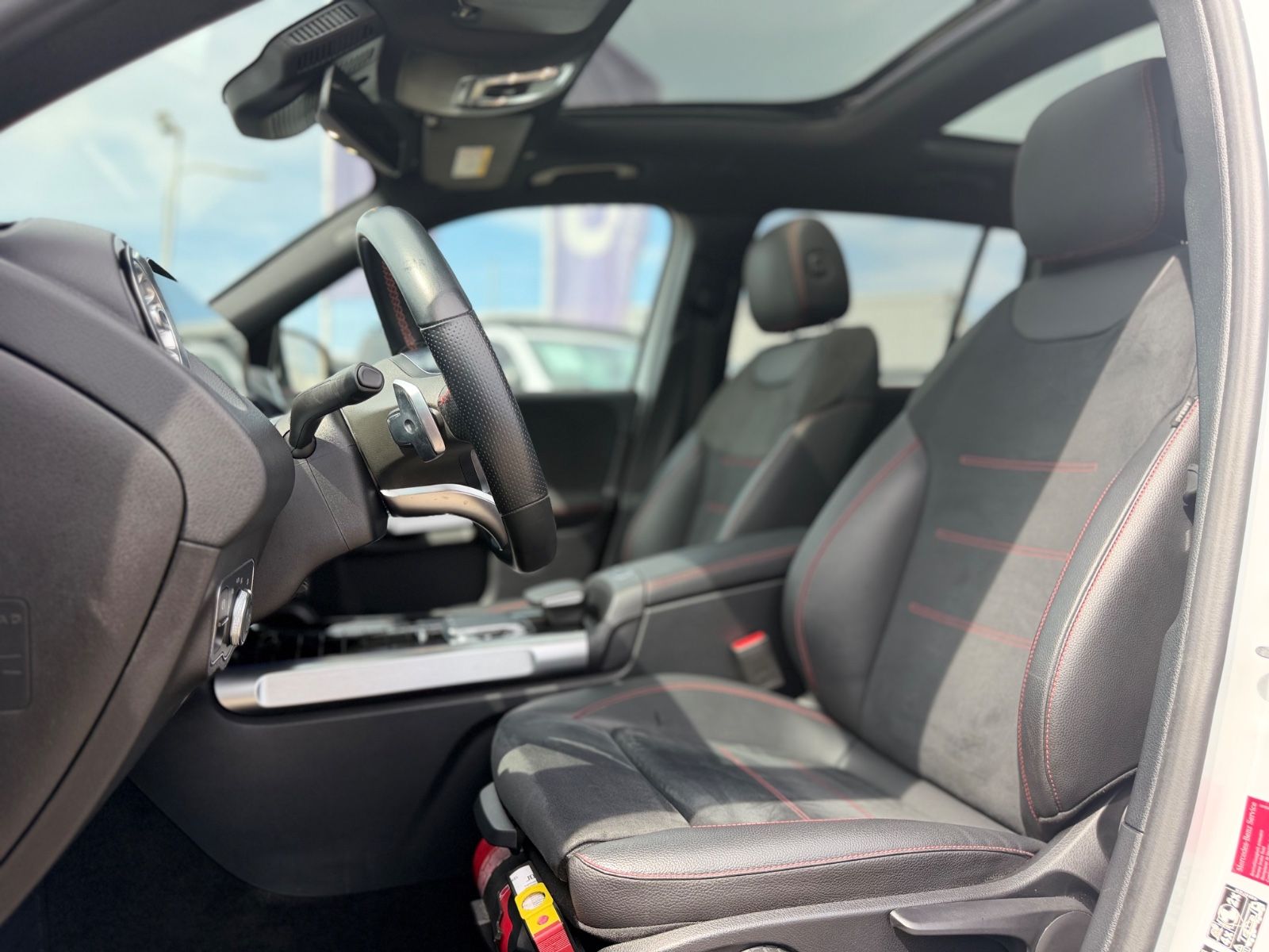 Mercedes-Benz GLB 250 4Matic AMG Line 7 Sitze foto 15