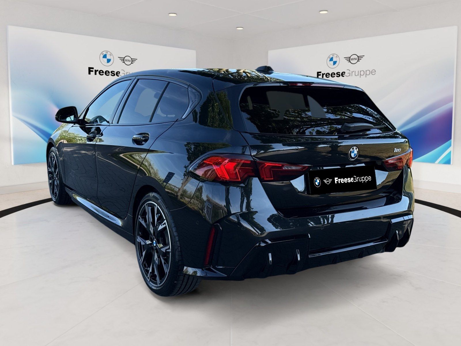 BMW 120 foto 4