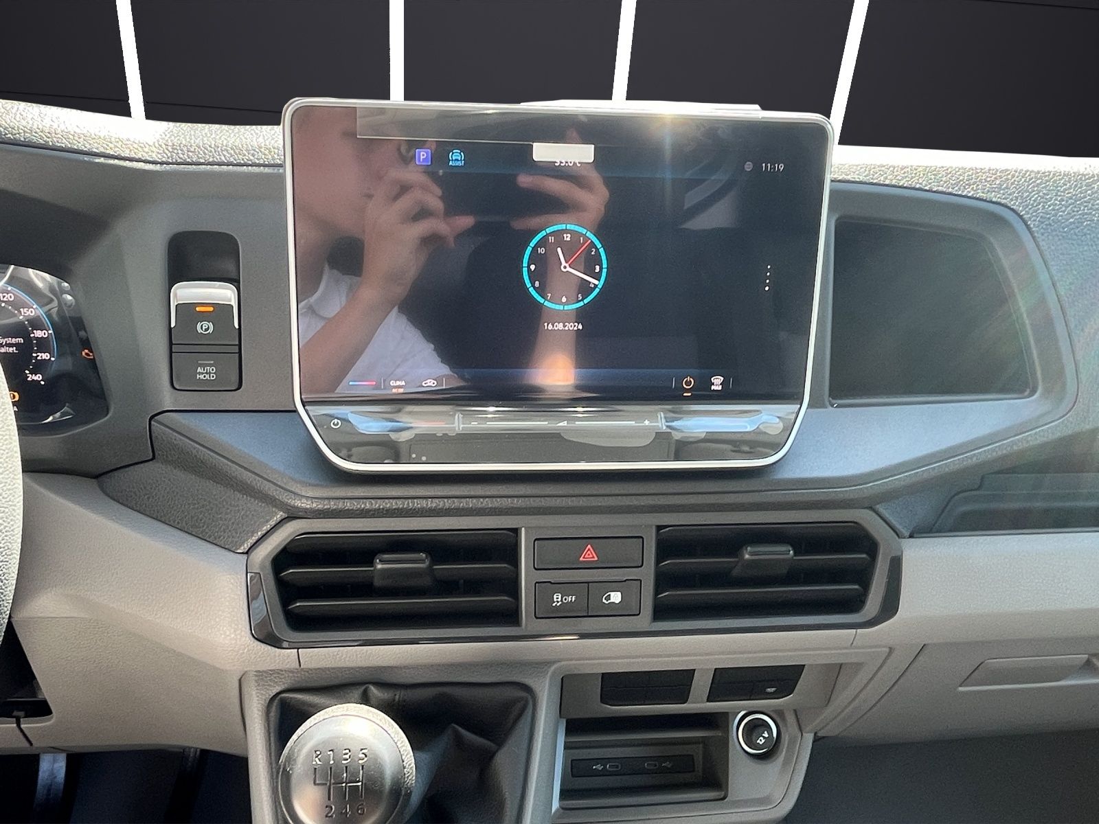 Fahrzeugabbildung Volkswagen Crafter Kasten 35 MR Klima  RFK DAB