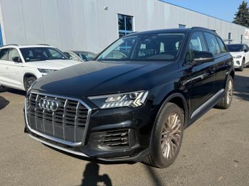 Audi Q7 - 1