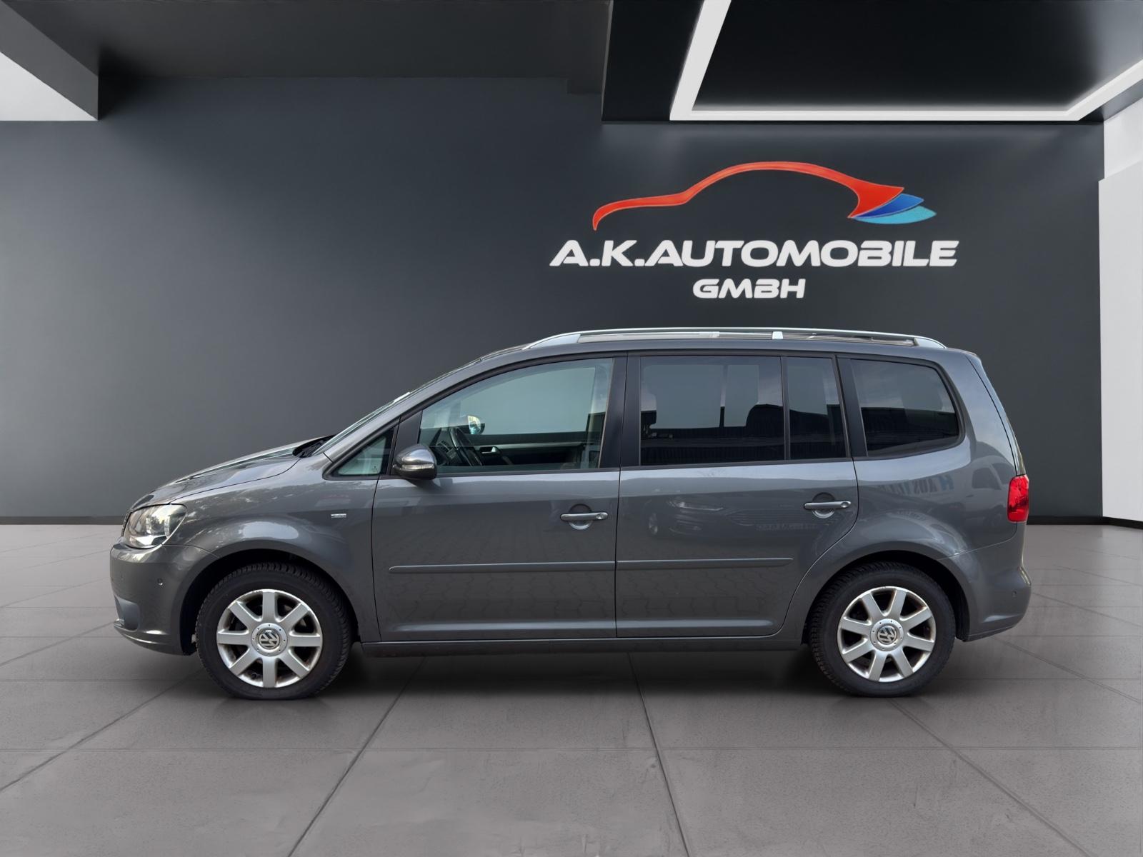 Volkswagen Touran Cup - Navi+PDC+SHZ+LM+TÜV & Service NEU