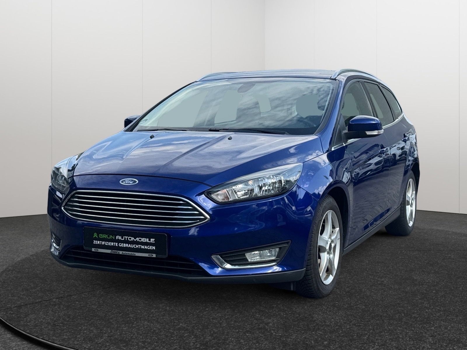 Fahrzeugabbildung Ford Focus Turnier Titanium*Klimaauto*SH gepflegt*