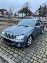 Mercedes-Benz C 230 V6 Klimaaut. Vollleder Sitzheizung CarPlay - Mercedes-Benz C 230: C230k