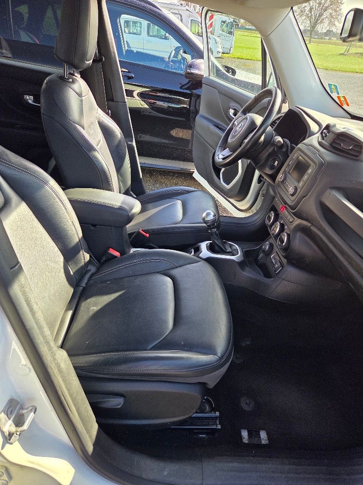 Fahrzeugabbildung Jeep Renegade 2.0  103kW Diesel Limited 4x4 GEWERBE