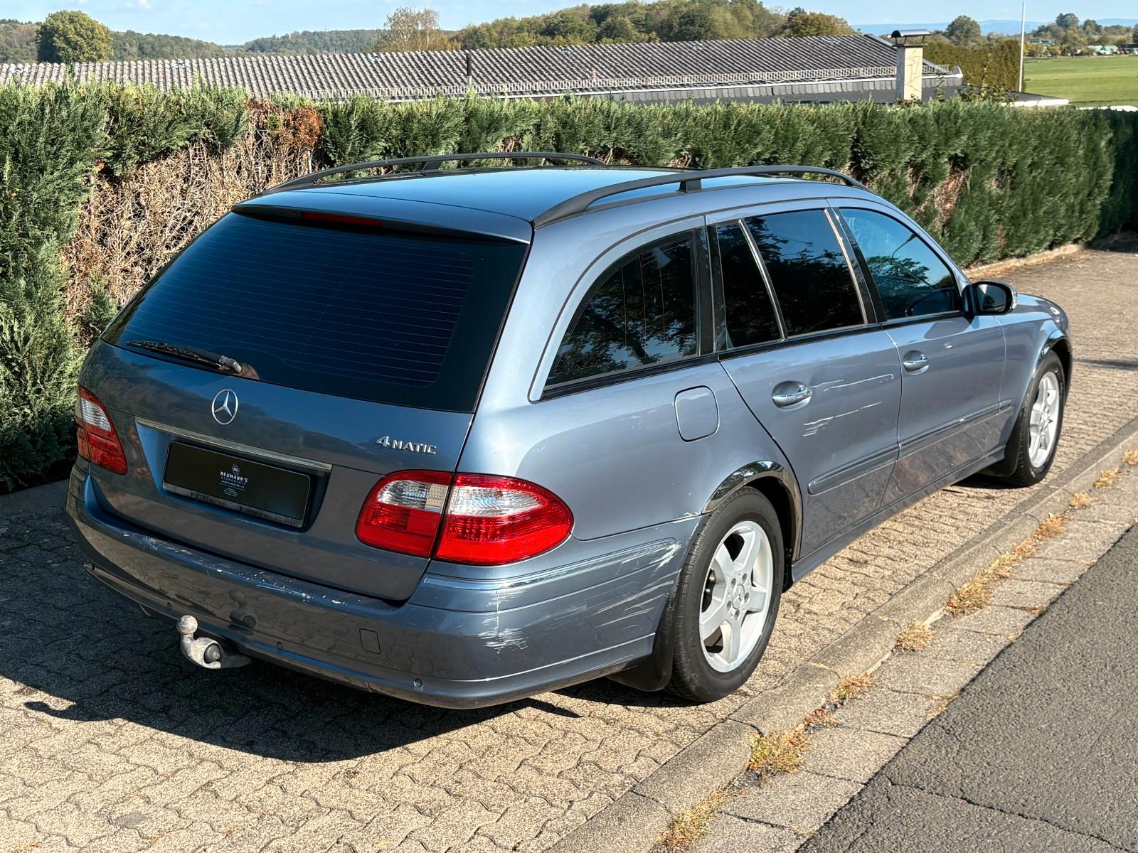 Mercedes-Benz E240 2004 — photo 8