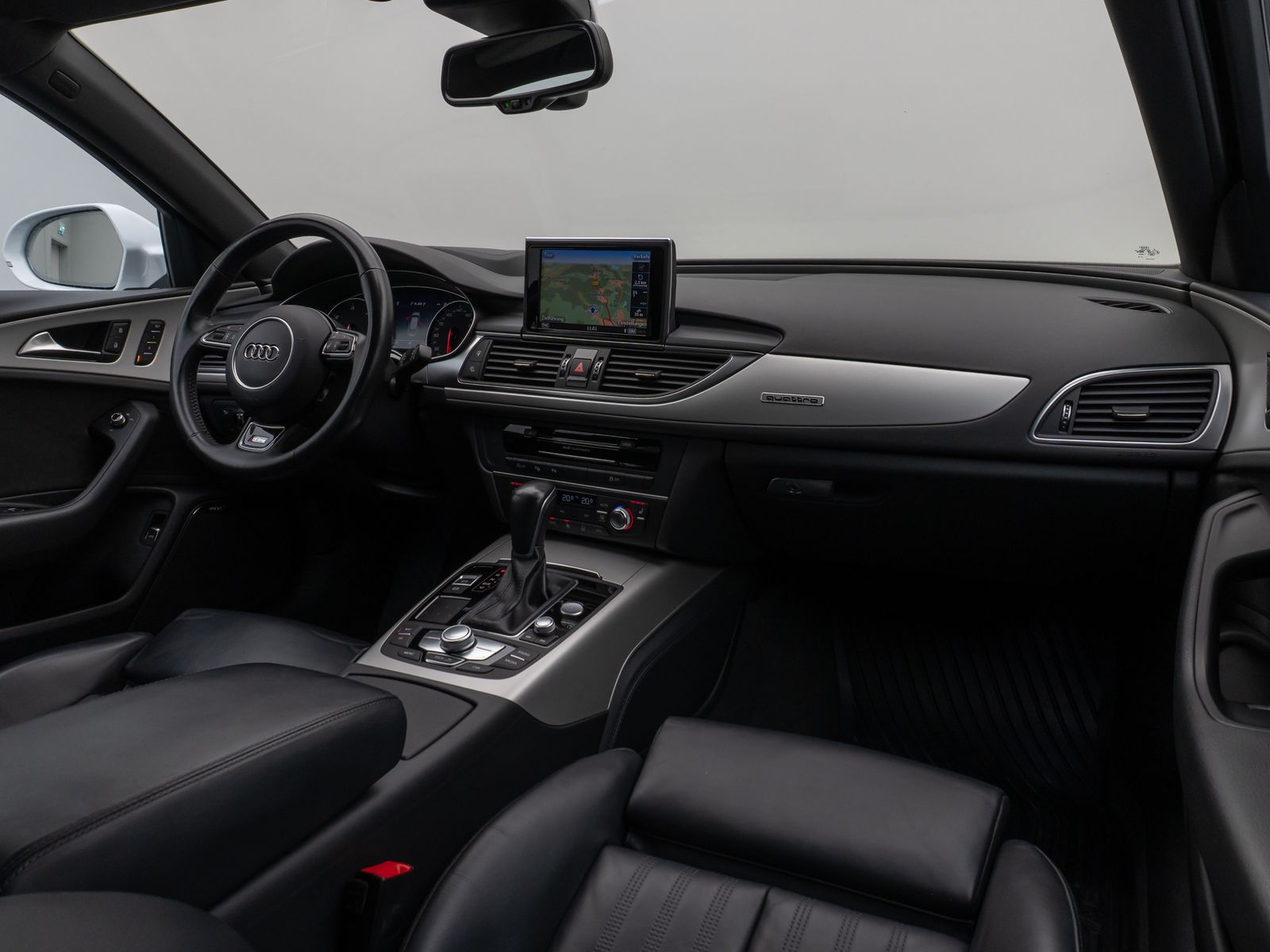 Fahrzeugabbildung Audi A6 Avant 3.0 TDI clean quattro Kamera BOSE AHK