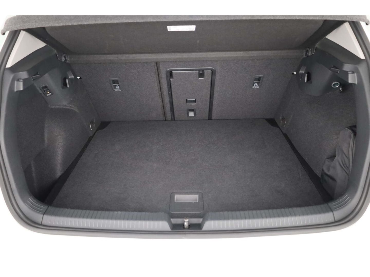 Volkswagen Golf - Bild 15
