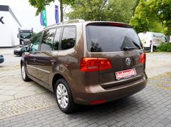 Fahrzeugabbildung Volkswagen Touran Highline DSG 7-Sitzer Tempomat SHZ PDC!