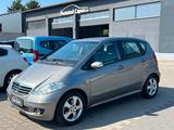 Mercedes-Benz A 150/Automatik/Kamera/wenig km/Allwetter/TÜVNEU - gebrauchte Mercedes-Benz A 150 aus dem Jahr 2005