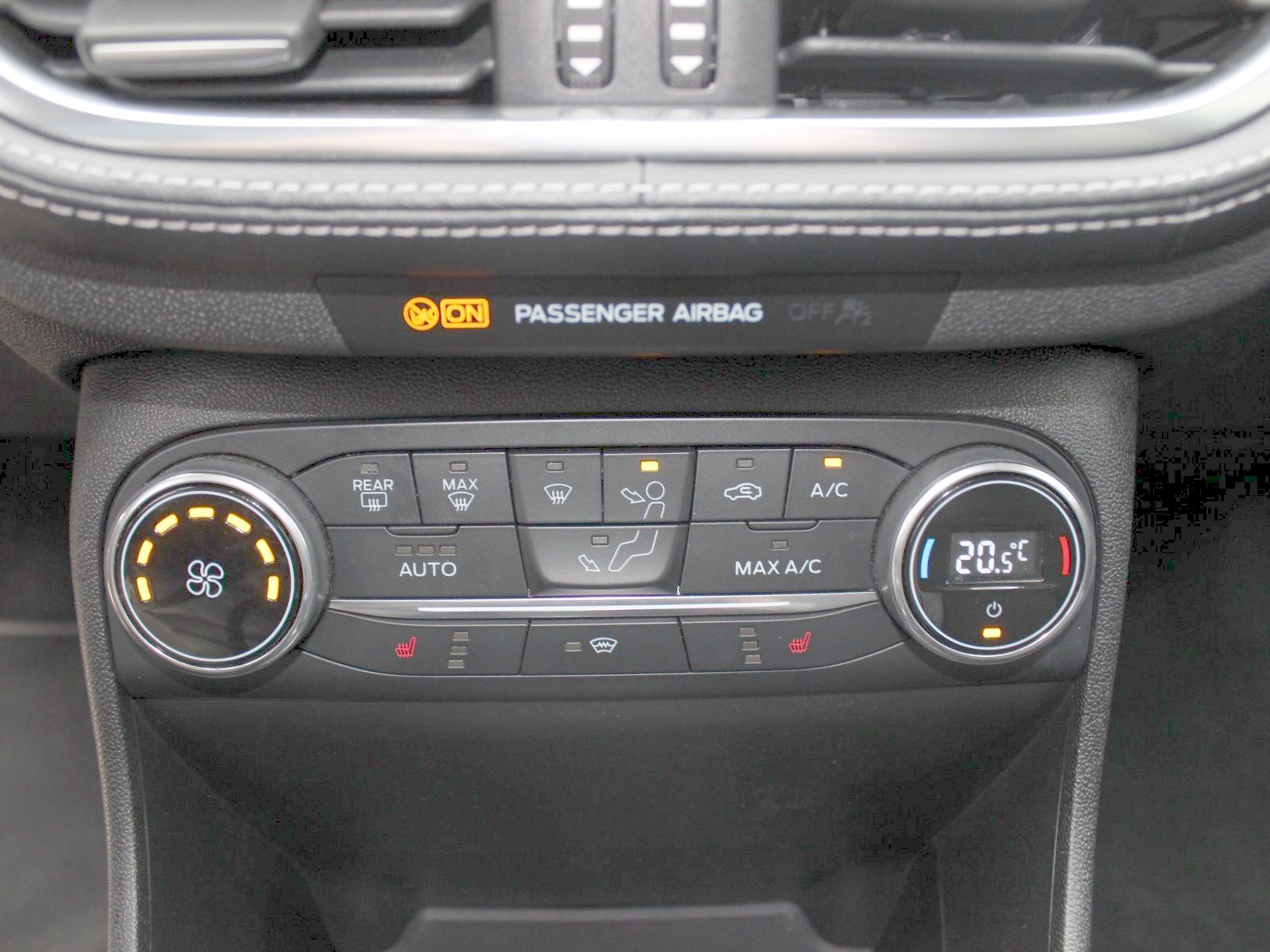 Fahrzeugabbildung Ford Fiesta Vignale 1,0 EcoBoost Start/Stopp