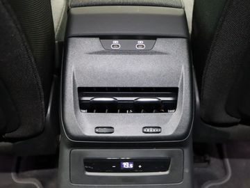 Fahrzeugverkauf 24 Audi A5 Avant TDI 150 kW S-Line Black Matrix Display