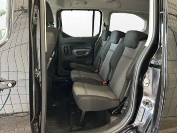 Toyota Proace City - 11
