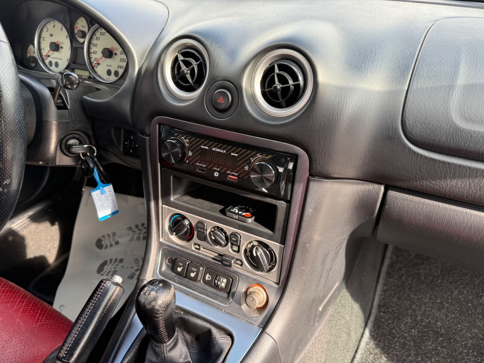 MX-5 1.6 16V*CABRIO*1.6-81 KW*TÜV BIS 06.2027