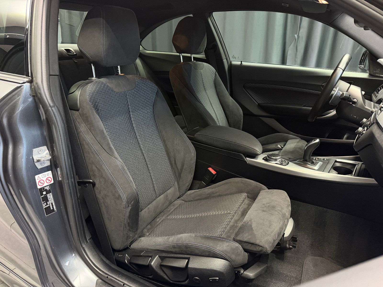 Fahrzeugabbildung BMW M240i Coupe|HJS|MPS|H&K|LCI|NO-OPF