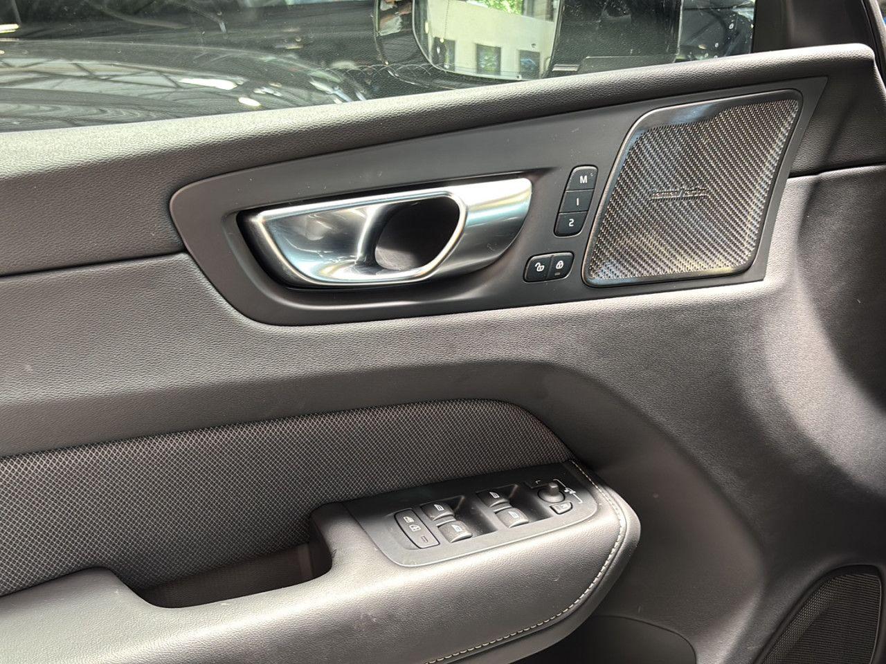 Volvo XC60 XC 60 Plus Dark AWD Bluetooth LED Klima, миниатюра 9