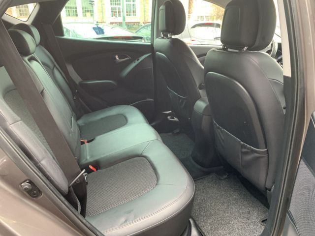 Fahrzeugabbildung Hyundai ix35 2.0 CRDi DPF Style AHK EXPORT