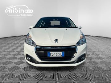 Peugeot 208 - 2