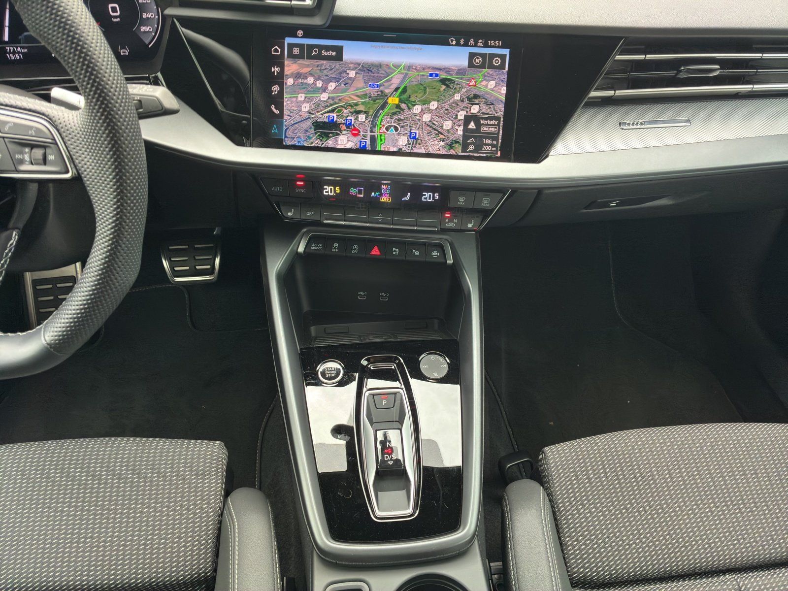 Fahrzeugabbildung Audi A3 Allstreet 35 TFSI S Line, Kamera,LED,Navi