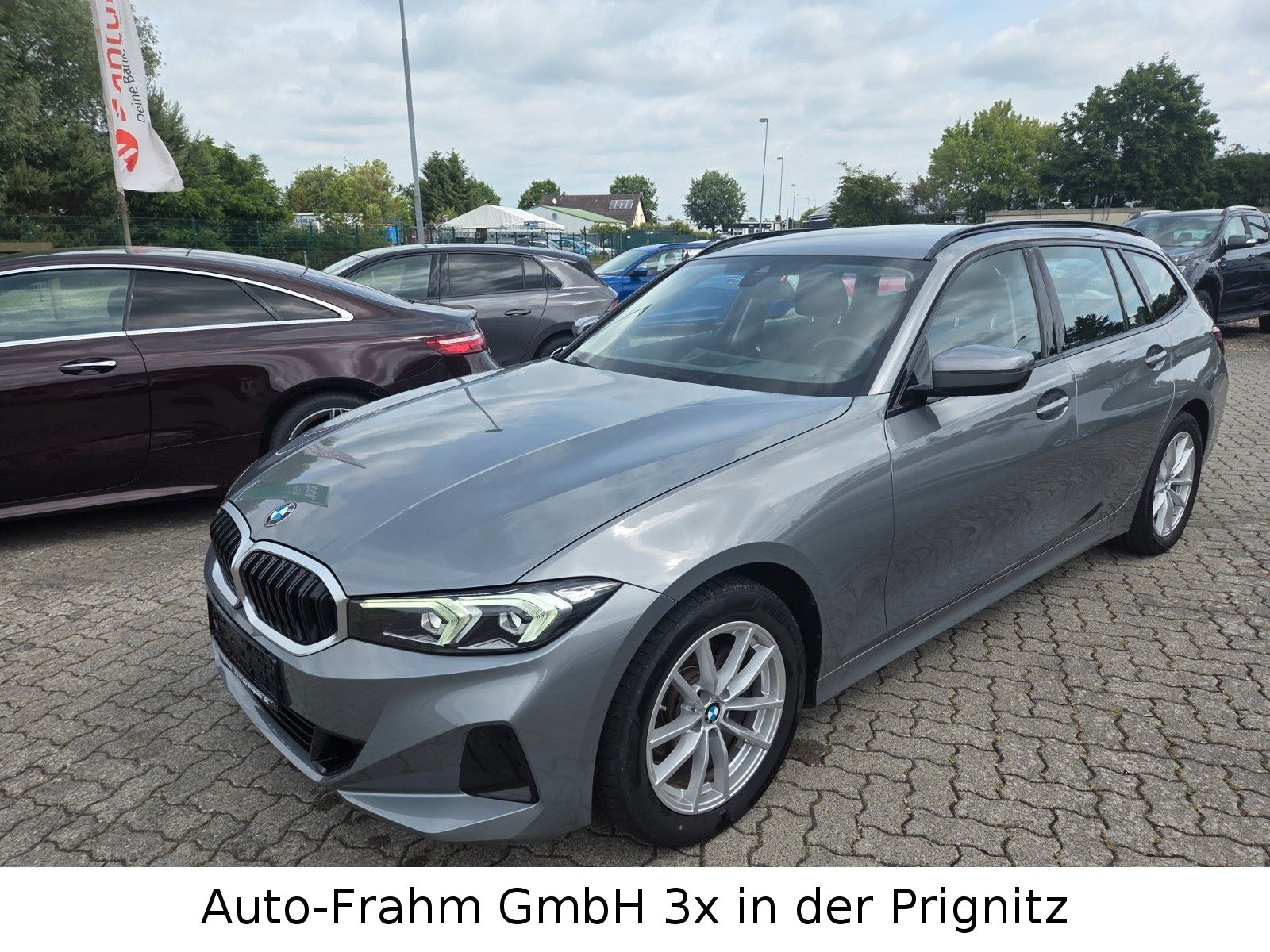 BMW 320 3 Touring 320 d xDrive LED NAVI foto 7