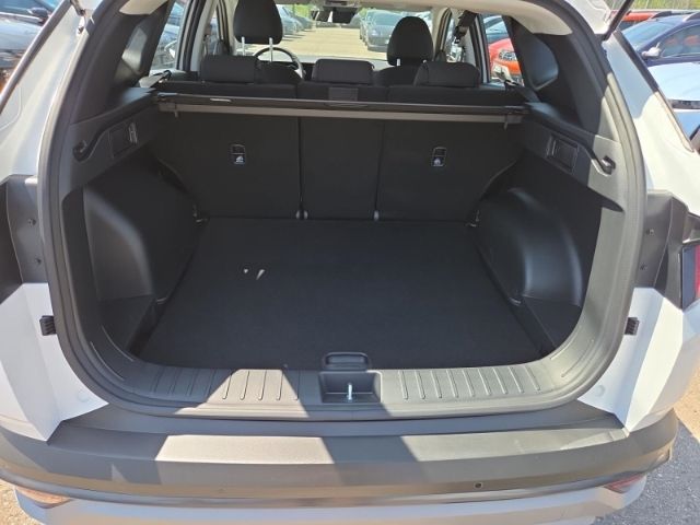 Fahrzeugabbildung Hyundai Tucson Select DCT Navi Digitales Cockpit LED ACC