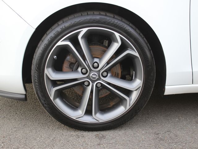 Zafira C Tourer 1,6 CDTI Innovation*7-S.*TÜVneu