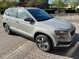 Skoda Karoq 2.0l TDI 85kW Selection  LED 4 Sitzheizung - Skoda Karoq: Selection