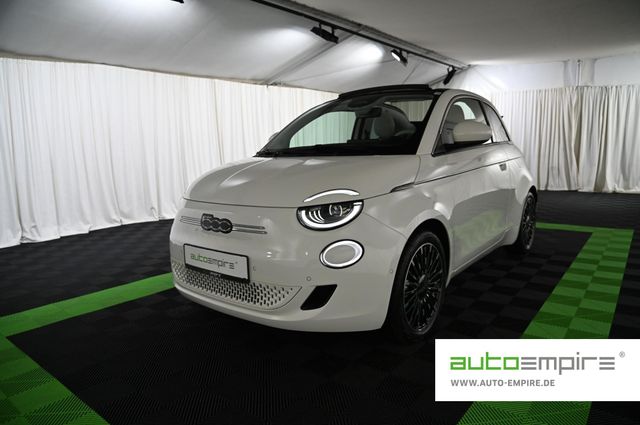 Fiat 500e Cabrio 42 kWh La Prima LED/NAV/Tech-Pack/17