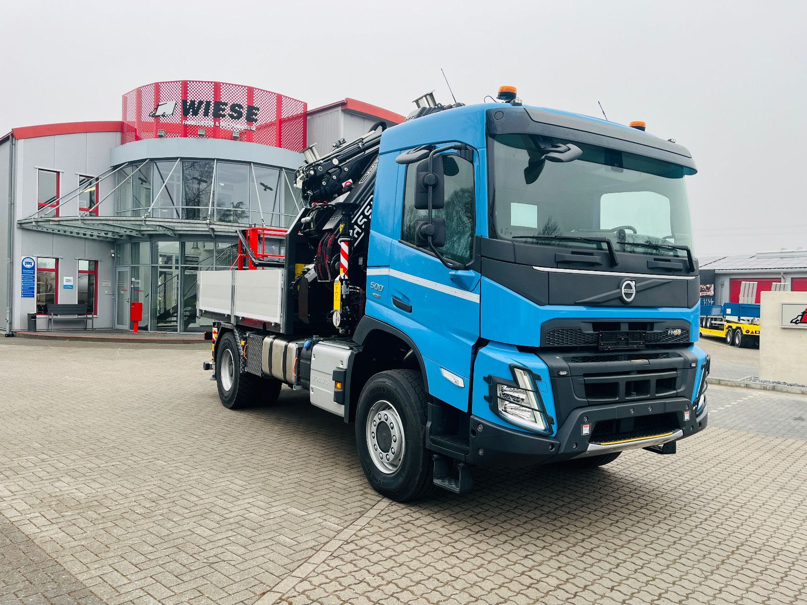 Fahrzeugabbildung Volvo FMX 500 inkl. F345RB.2.24 & L324 +V20 & Korb
