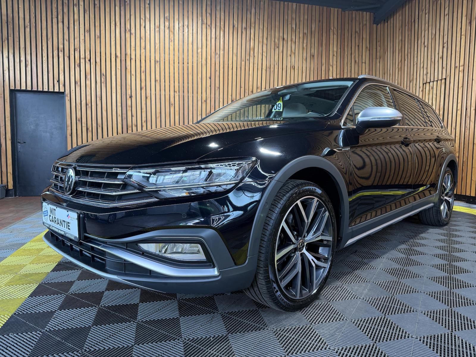 Volkswagen Passat Alltrack 2,0 TDI 4M DSG Navi*360*Pano*AHK