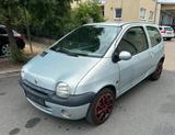 Renault Twingo Cinetic 2 1.2 16V Quickshift - gebrauchte Renault Twingo aus dem Jahr 2002