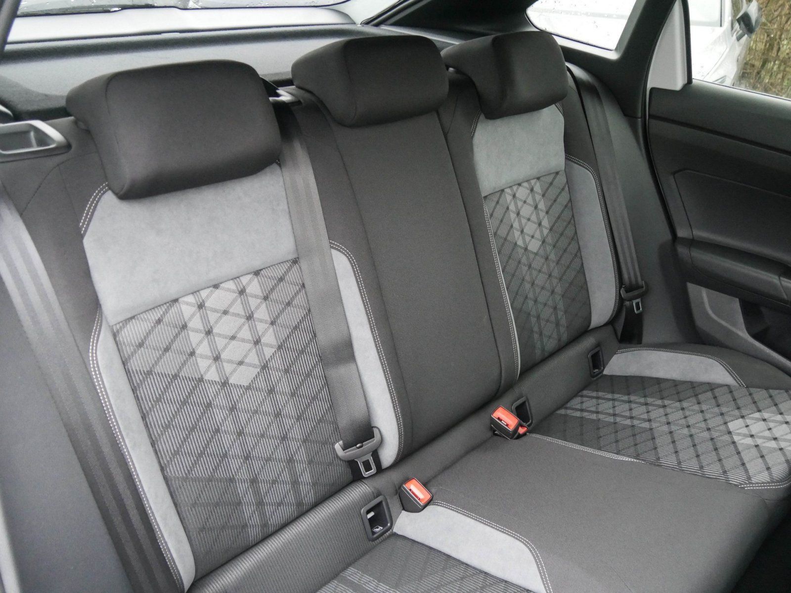 Volkswagen Taigo - Bild 4