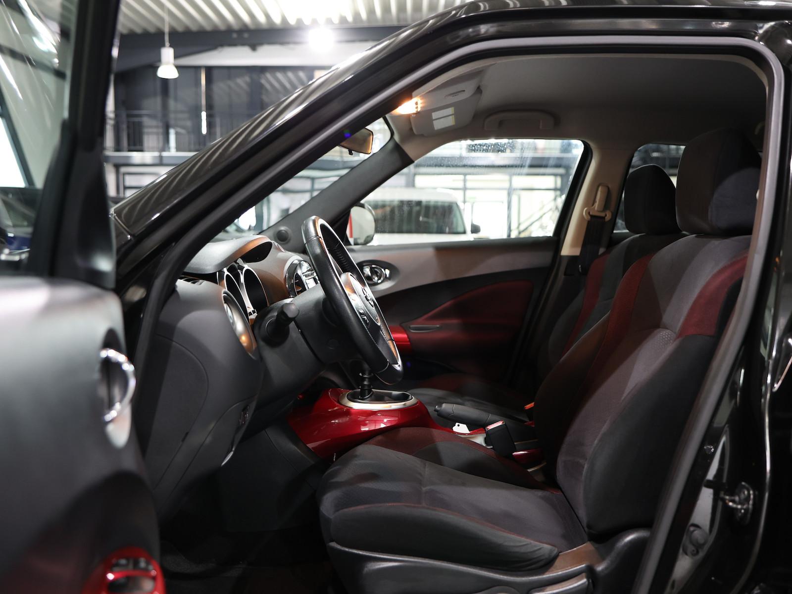Nissan Juke 1.6 T TEKNA / NAVI+KAMERA / TEMPOMAT