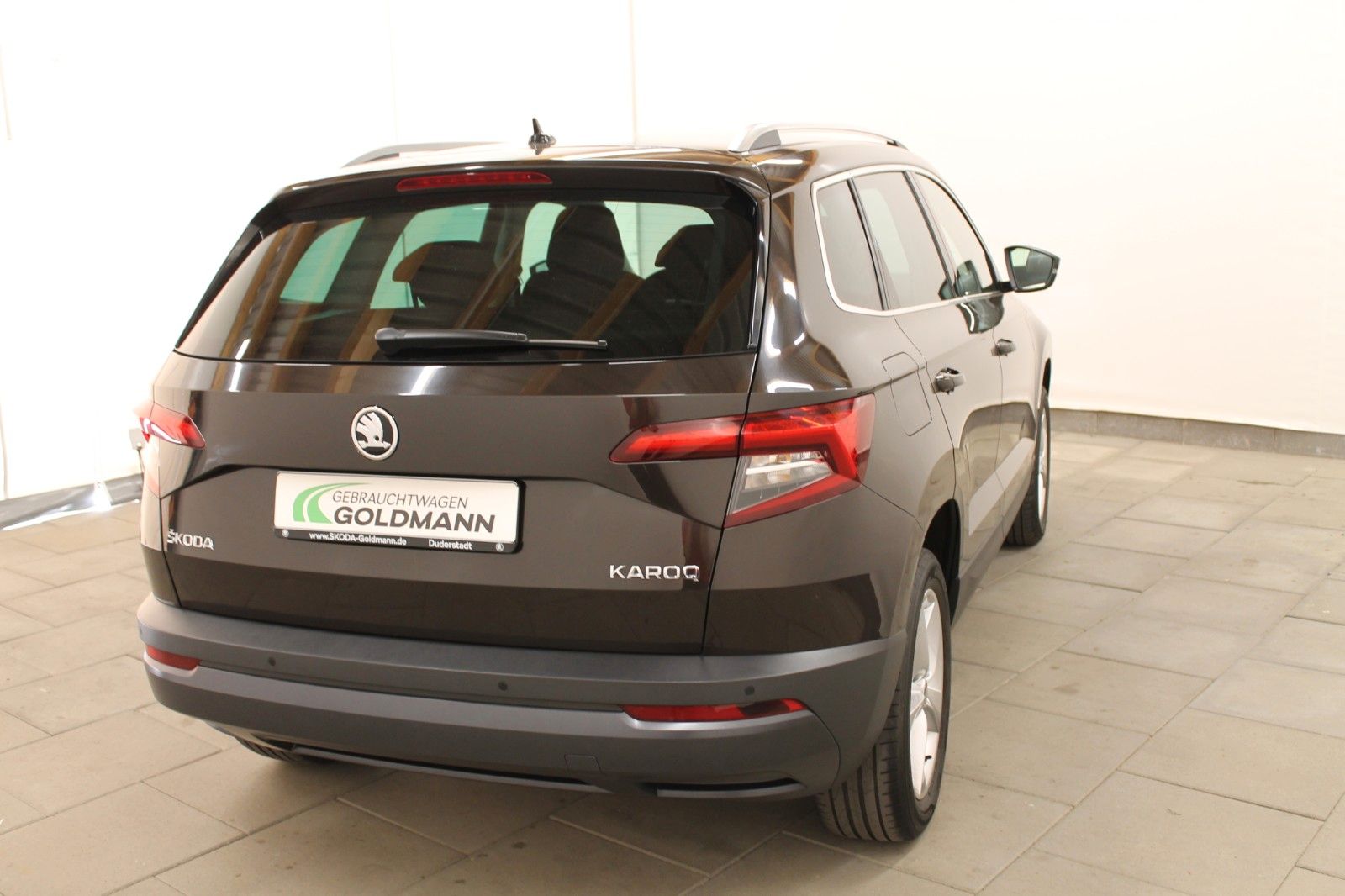 Fahrzeugabbildung SKODA Karoq Ambition 1.0 TSI 85kW