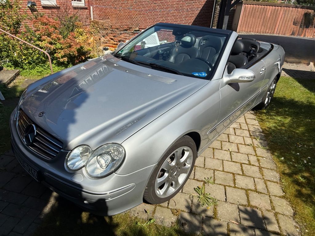 Mercedes-Benz CLK 320