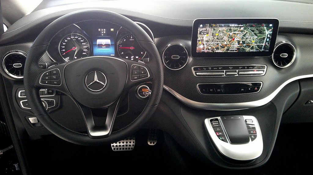 Mercedes-Benz V 300 d L 4M AMG Exklusiv NETTO 53.900