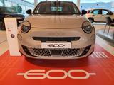 Fiat 600e "La Prima" - Navi, 18"Alu, RFK, SHZ uvm. - Fiat aus 2024
