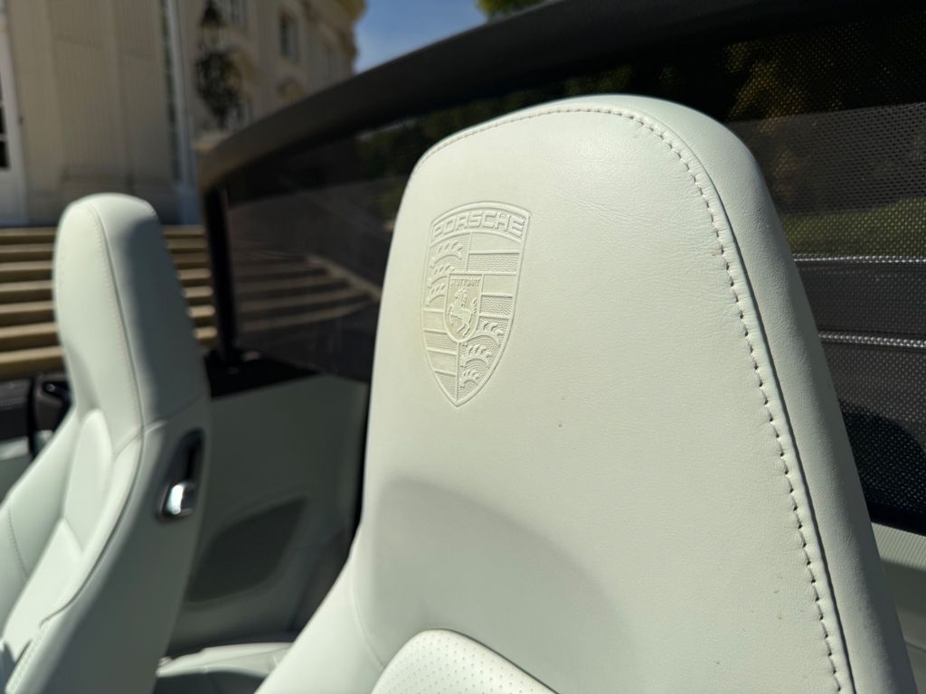 PORSCHE 991 911 Carrera 4 Cabriolet,Approved,Aga PORSCHE 991 911 Carrera 4 Cabriolet,Approved,Aga