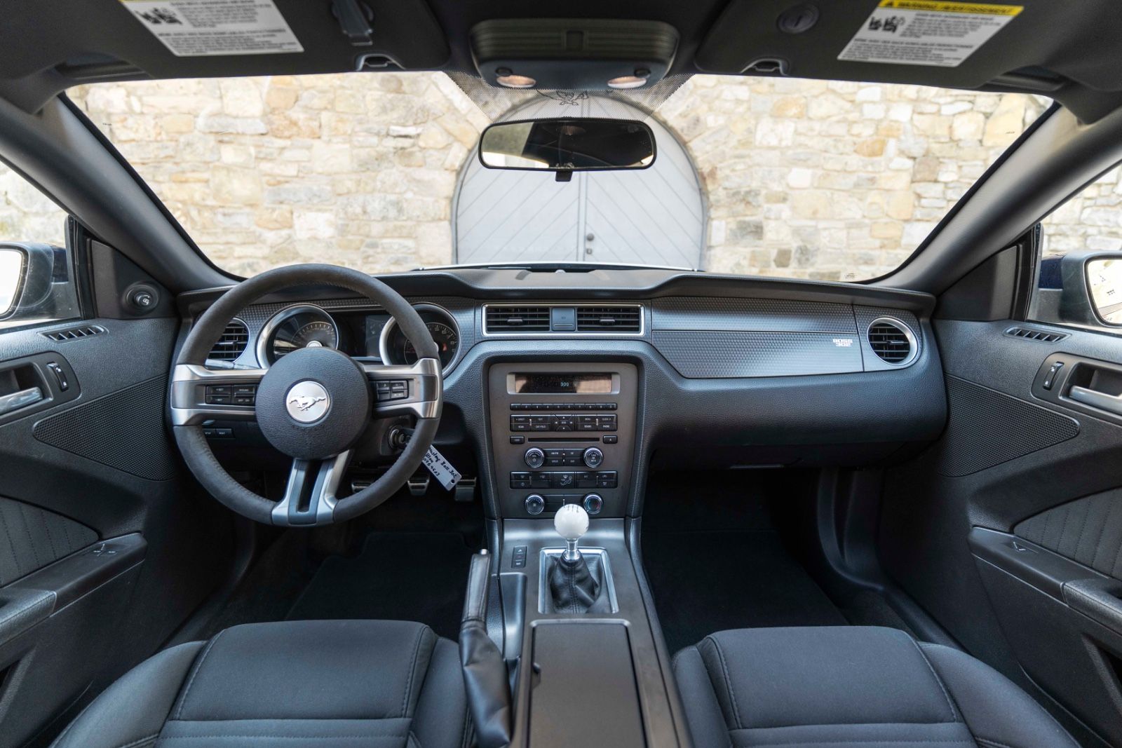 Fahrzeugabbildung Ford Mustang BOSS 302 5.0L FORD RACING ALCANTARA