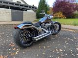 Harley-Davidson FXSBSE Breakout CVO - HARLEY-DAVIDSON FXS