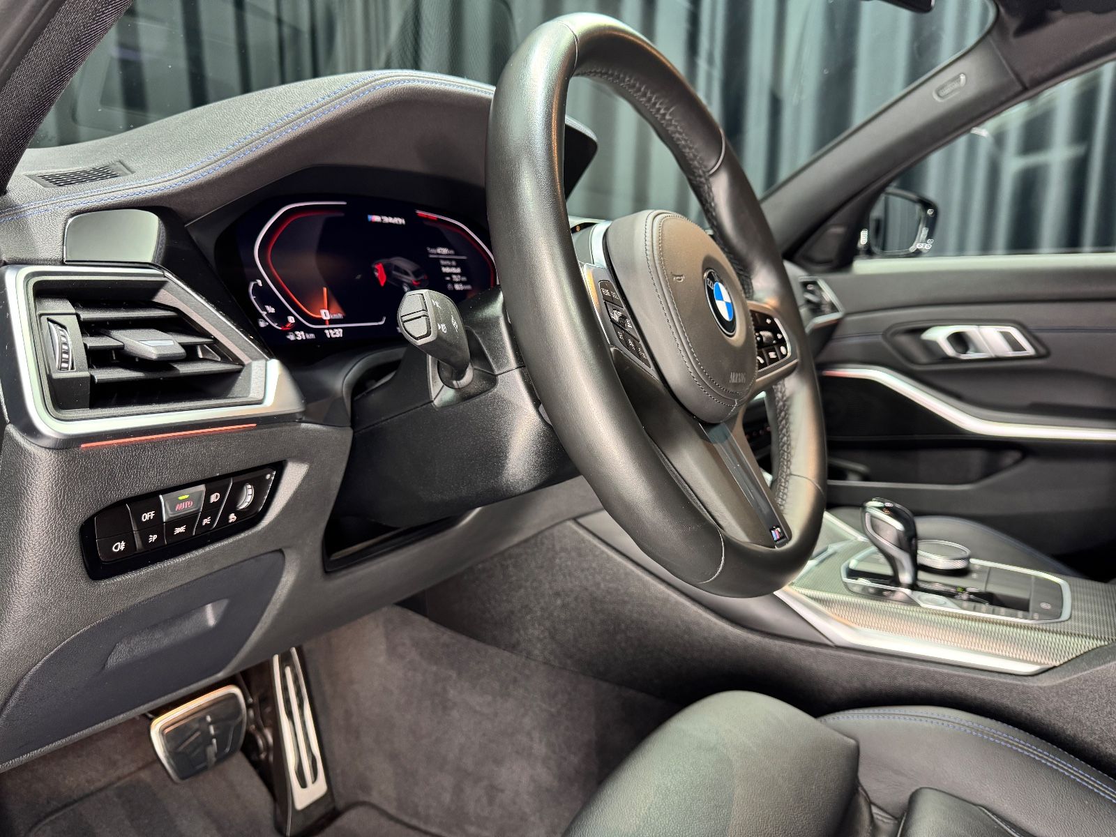 Fahrzeugabbildung BMW M340i Touring xDrive|LASER|HEAD-UP|AHK|ACC|