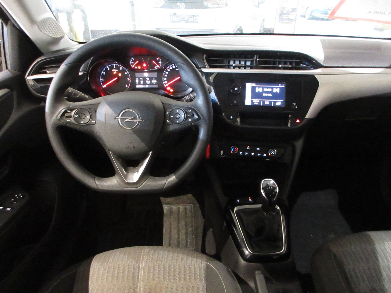 Fahrzeugabbildung Opel Corsa F 1.2 PDC/TEMPO/SPURASSISTENT