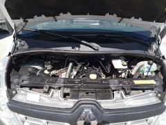 Fahrzeugabbildung Master III DoKa Pritsche Fahrgest. L3H1 3,5t 3 4